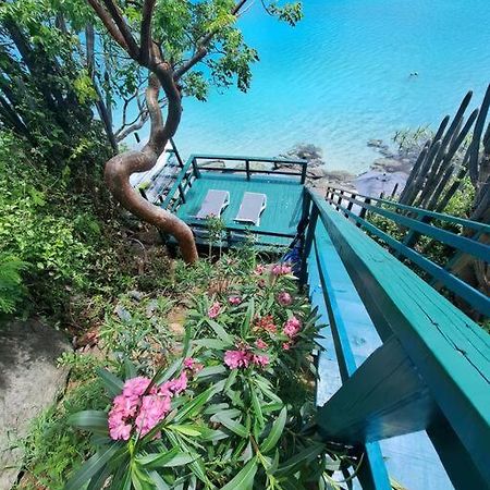 Sailfish Villa Luxury Beachfront Estate Magens Bay Cruz Bay エクステリア 写真