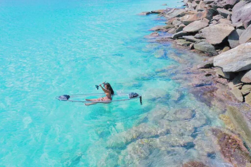 Sailfish Villa Luxury Beachfront Estate Magens Bay Cruz Bay エクステリア 写真