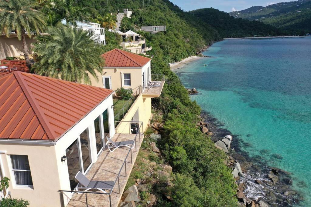 Sailfish Villa Luxury Beachfront Estate Magens Bay Cruz Bay エクステリア 写真