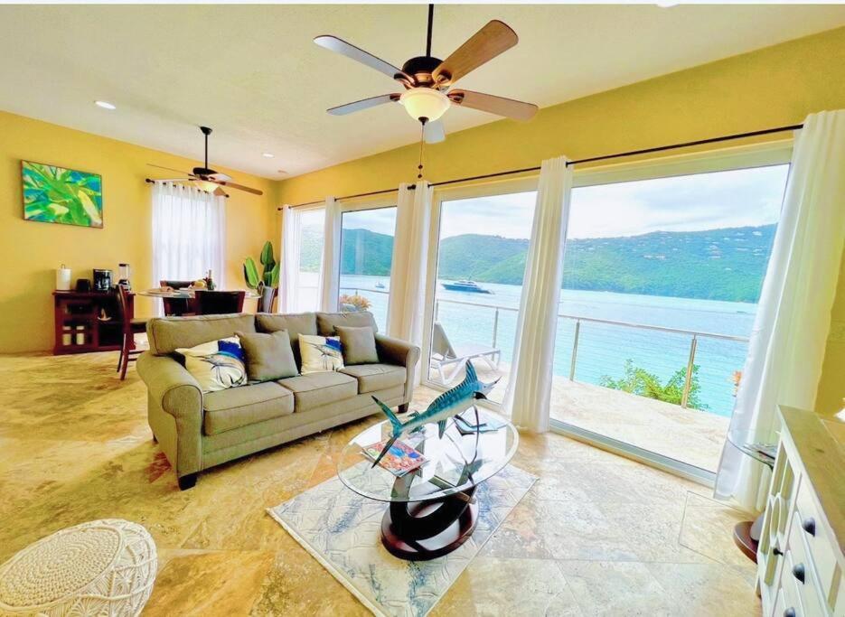 Sailfish Villa Luxury Beachfront Estate Magens Bay Cruz Bay エクステリア 写真