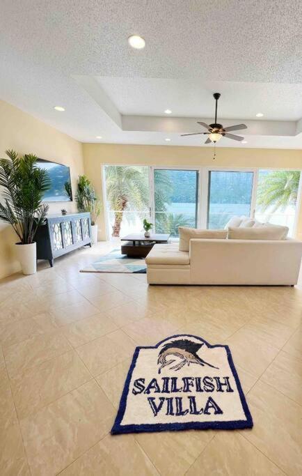 Sailfish Villa Luxury Beachfront Estate Magens Bay Cruz Bay エクステリア 写真